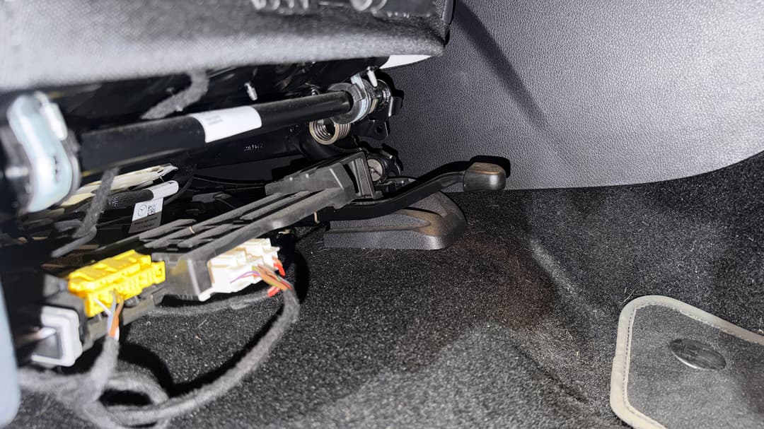 2022 Mercedes-benz Eqb 250, Automatic, 41050 km, Drivers Side Adjustment Panel