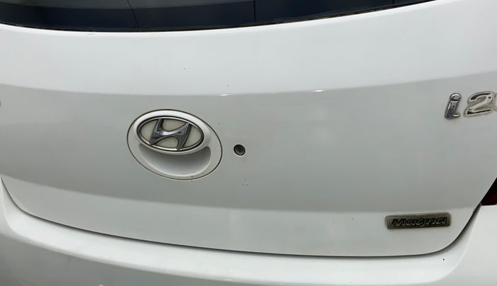 2011 Hyundai i20 MAGNA (O) 1.2, Petrol, Manual, 73,221 km, Dicky (Boot door) - Minor scratches