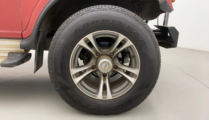 2011 Mahindra Thar CRDE 4X4 AC, Diesel, Manual, 60,803 km, Right Front Wheel