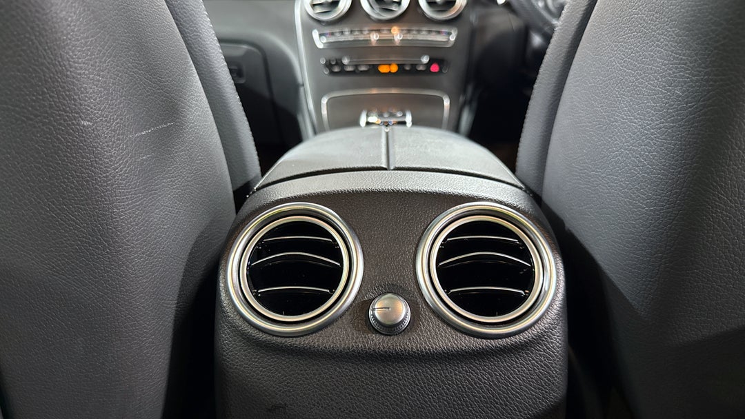 2019 Mercedes-benz GLC 250, Automatic, 66864 km, Rear A/C Vent