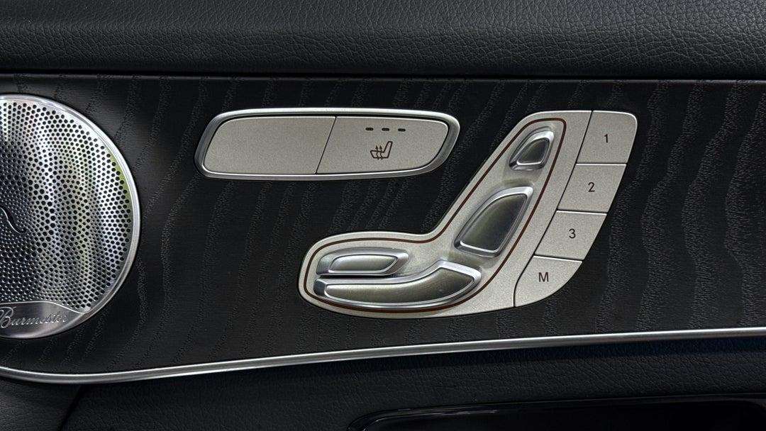 2019 Mercedes-benz GLC 250, Automatic, 66864 km, Drivers Side Adjustment Panel