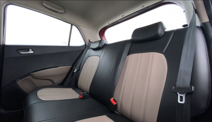 2015 Hyundai Grand i10 ASTA 1.2 KAPPA VTVT, Petrol, Manual, 88,560 km, Right Side Rear Door Cabin