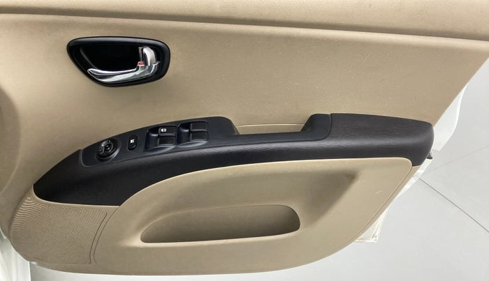 2012 Hyundai i10 ASTA 1.2 AT KAPPA2 WITH SUNROOF, Petrol, Automatic, 41,966 km, Driver Side Door Panels Control