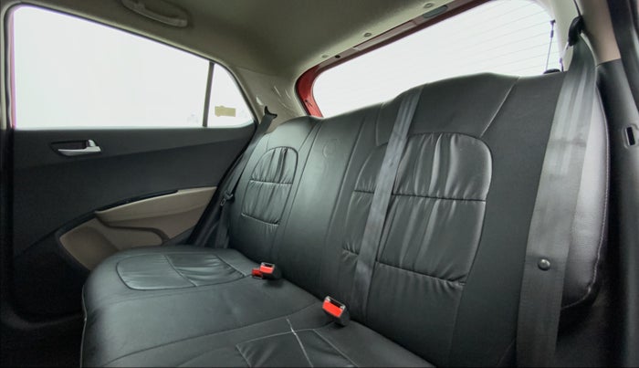 2019 Hyundai Grand i10 SPORTZ 1.2 KAPPA VTVT, Petrol, Manual, 33,130 km, Right Side Rear Door Cabin
