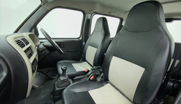 2017 Maruti Eeco 5 STR, Petrol, Manual, 31,809 km, Right Side Front Door Cabin