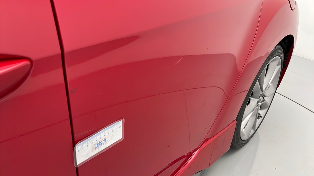 Doors Rear LHS Scratch