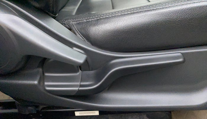 2019 Honda Amaze 1.2 SMT I VTEC, Petrol, Manual, 20,587 km, Driver Side Adjustment Panel