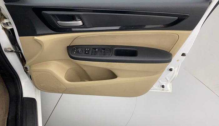 2019 Honda Amaze 1.2 SMT I VTEC, Petrol, Manual, 20,587 km, Driver Side Door Panels Controls