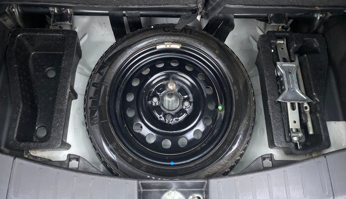 2017 Maruti Wagon R 1.0 VXI, Petrol, Manual, 34,054 km, Spare Tyre