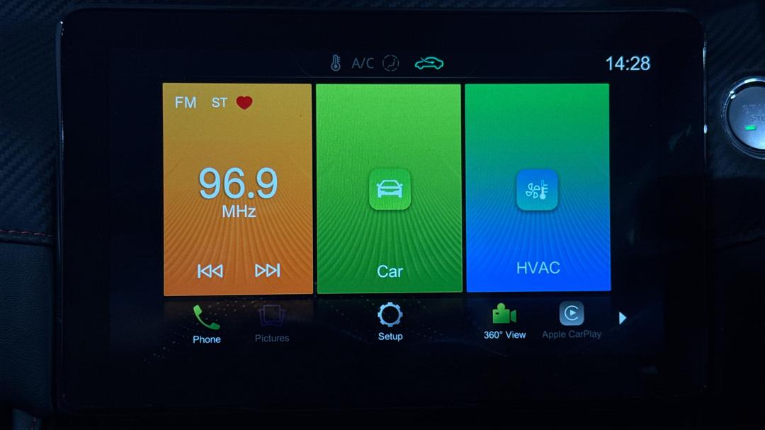 2022 MG Zst Core, Automatic, 26984 km, Infotainment System