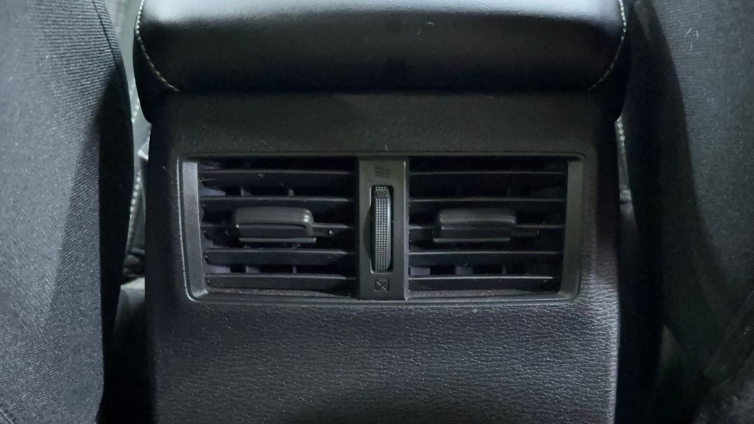 Rear A/C Vent