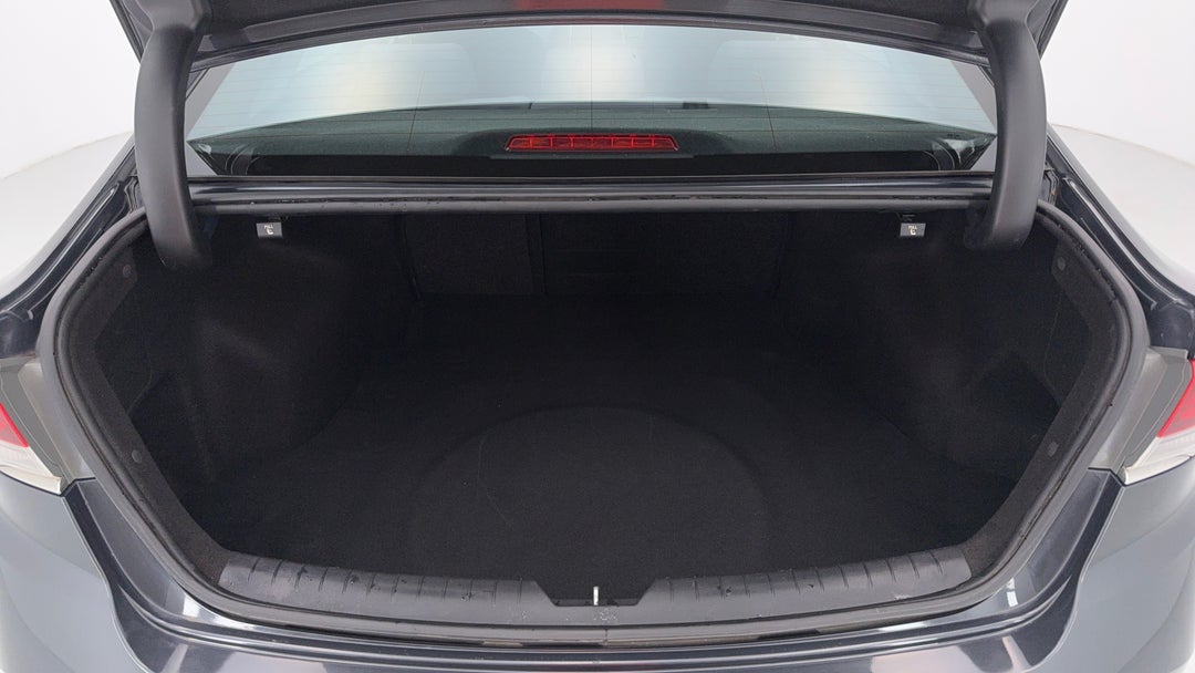 2018 Hyundai Sonata Active, Automatic, 144993 km, Boot Inside View