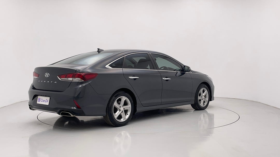 2018 Hyundai Sonata Active, Automatic, 144993 km, Right Back Diagonal (45- Degree) View