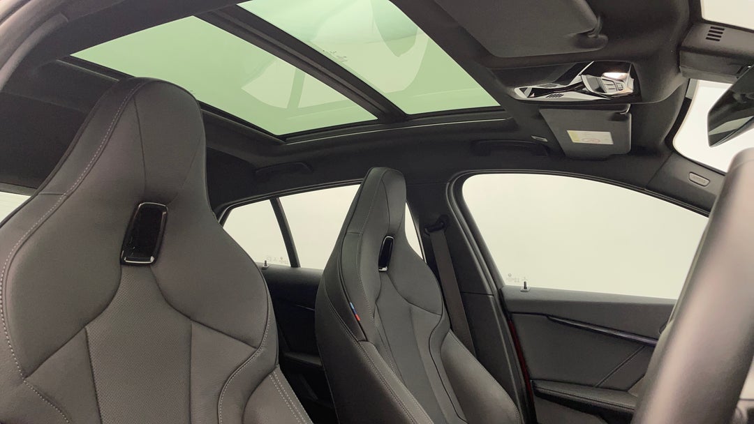 Interior Sunroof/Moonroof