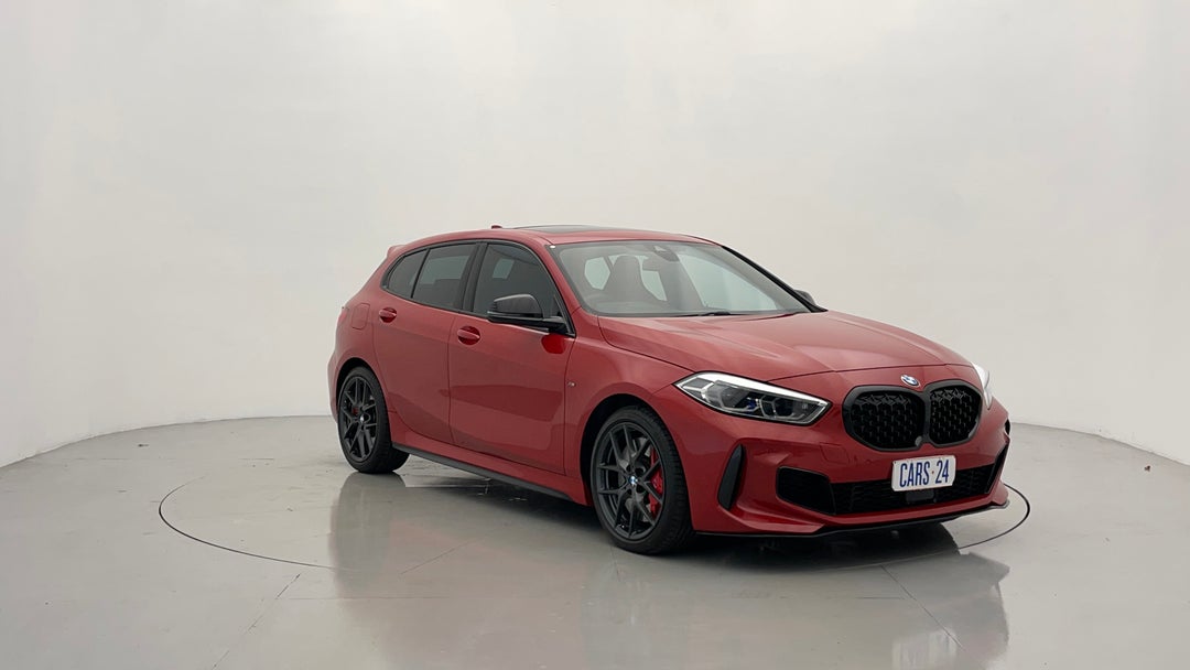 Right Front Diagonal (45- Degree) View