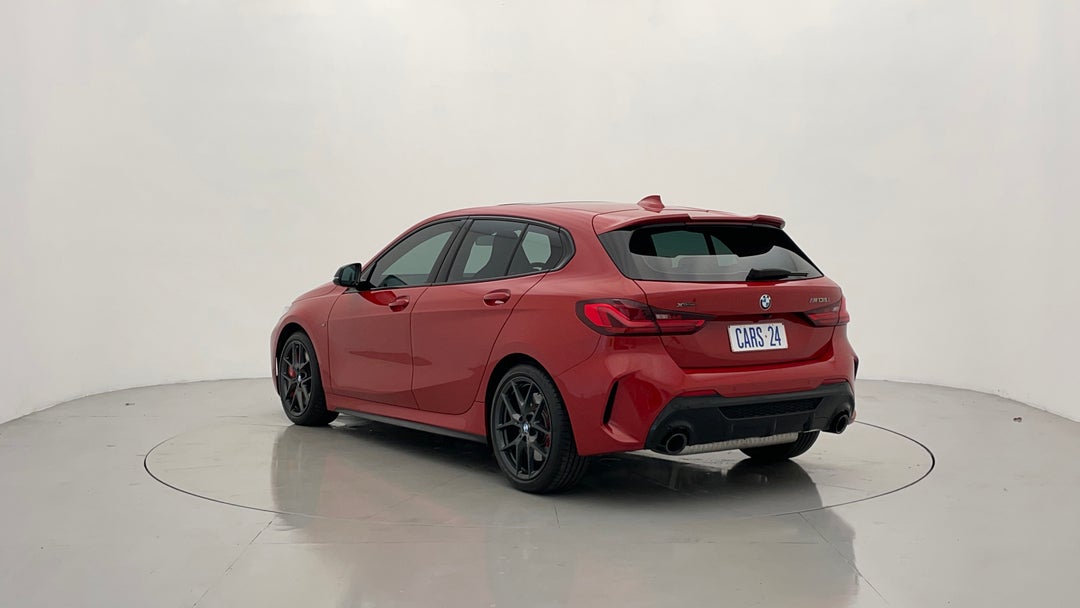 Left Back Diagonal (45- Degree) View