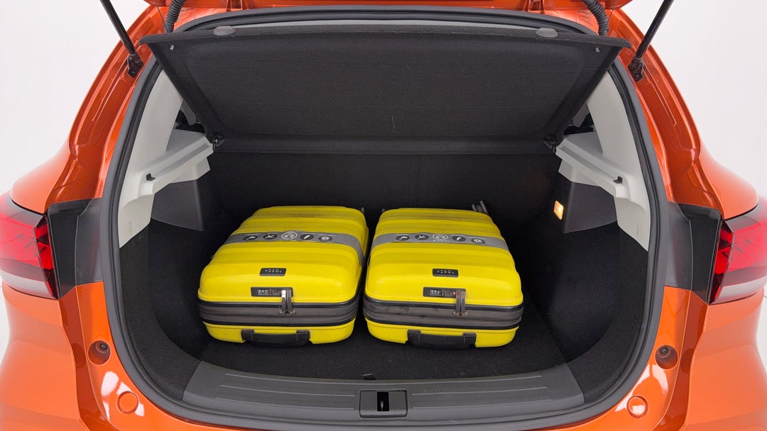 2023 MG Zst Core, Automatic, 11897 km, Boot Inside View with Luggage