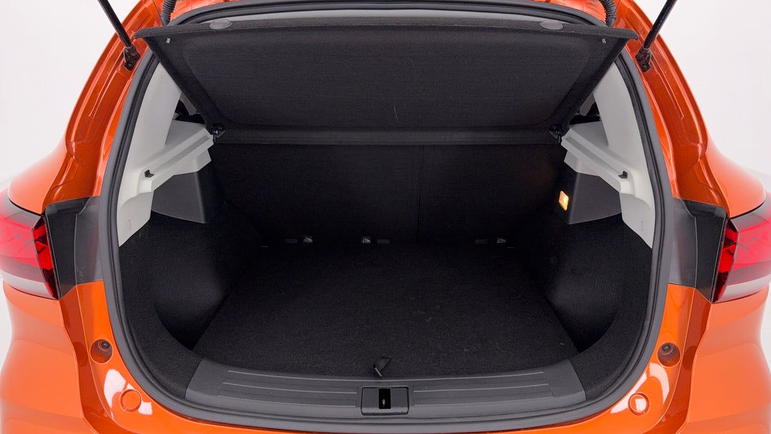 2023 MG Zst Core, Automatic, 11897 km, Boot Inside View