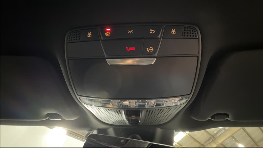 2021 Mercedes-benz C200 C200, Automatic, 44789 km, On-Roof Controls/Sunglass holder