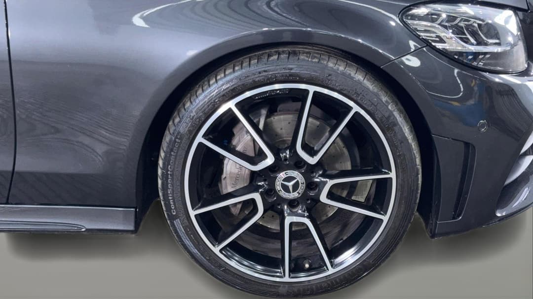2021 Mercedes-benz C200 C200, Automatic, 44789 km, Right Front Wheel