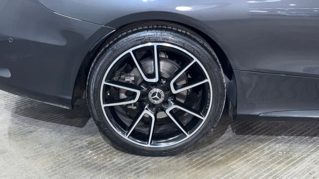 2021 Mercedes-benz C200 C200, Automatic, 44789 km, Right Rear Wheel