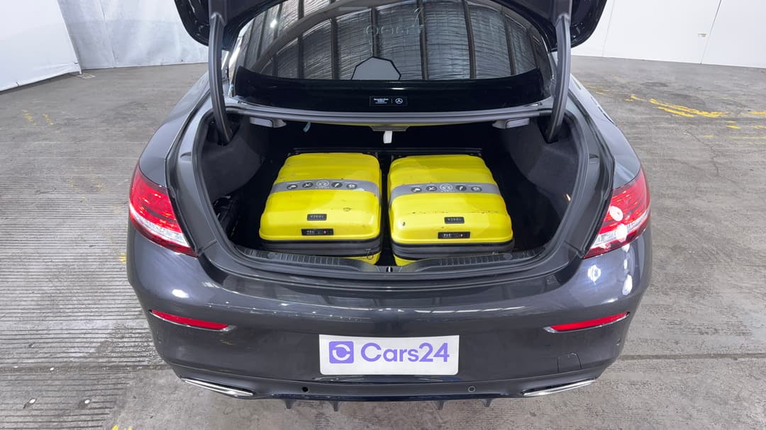 2021 Mercedes-benz C200 C200, Automatic, 44789 km, Boot Inside View with Luggage