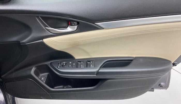 2019 Honda Civic 1.8L I-VTEC VX CVT, Petrol, Automatic, 35,258 km, Driver Side Door Panels Control