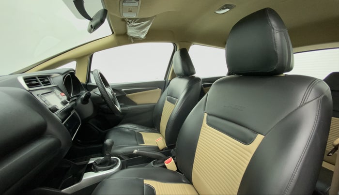 2016 Honda Jazz 1.5 V I DTEC, Diesel, Manual, 67,037 km, Right Side Front Door Cabin