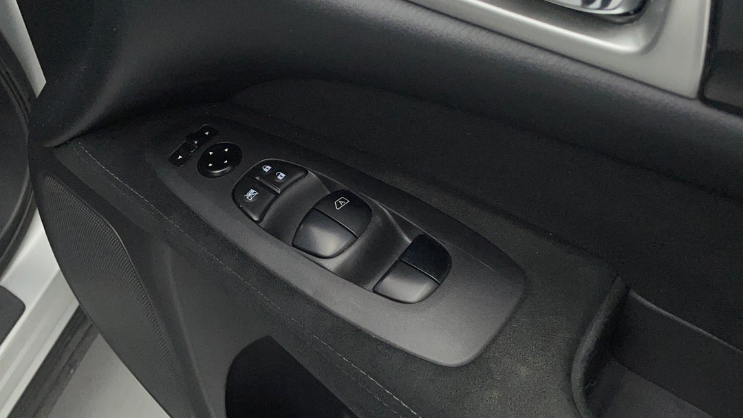 Drivers Side Door Panel Controls