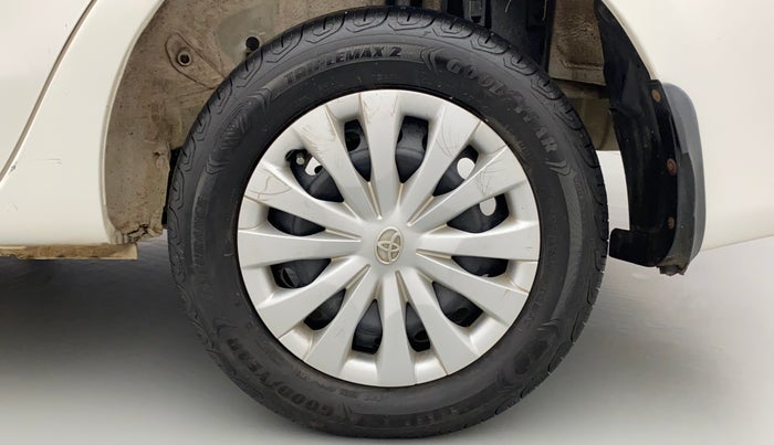 2011 Toyota Etios G, Petrol, Manual, 52,976 km, Left Rear Wheel