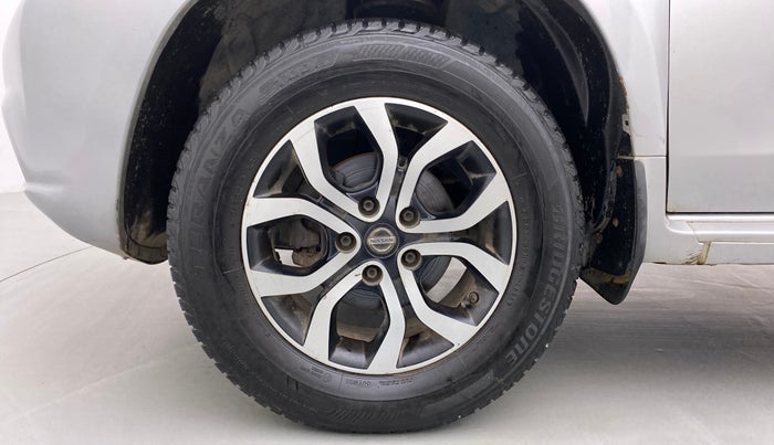 2014 Nissan Terrano XV D THP PREMIUM 110 PS, Diesel, Manual, 91,042 km, Left Front Wheel