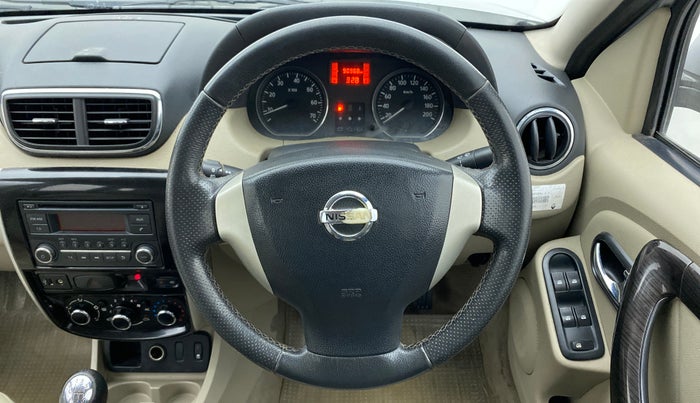 2014 Nissan Terrano XV D THP PREMIUM 110 PS, Diesel, Manual, 91,042 km, Steering Wheel Close Up