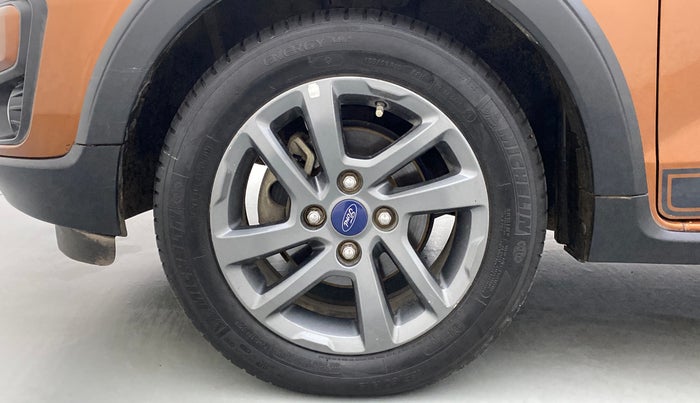 2018 Ford FREESTYLE TITANIUM Plus 1.5 TDCI MT, Diesel, Manual, 56,264 km, Left Front Wheel