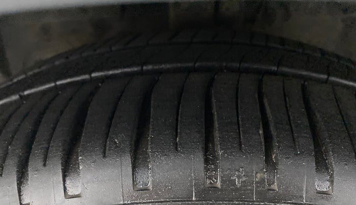 2018 Ford FREESTYLE TITANIUM Plus 1.5 TDCI MT, Diesel, Manual, 56,264 km, Left Front Tyre Tread