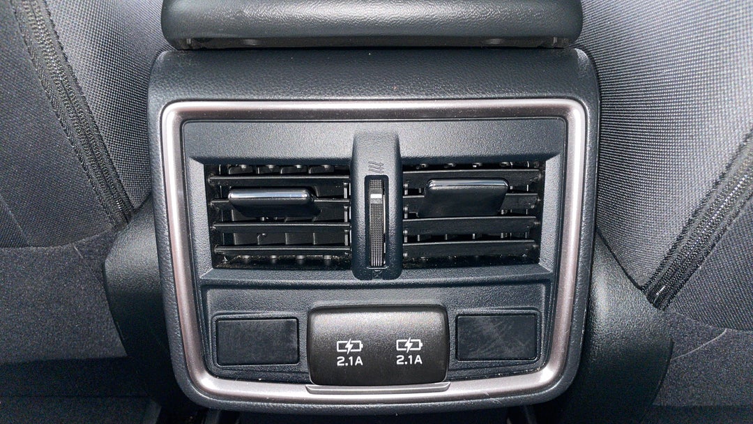 2024 Subaru Forester 2.5i (AWD), Automatic, 43871 km, Rear A/C Vent