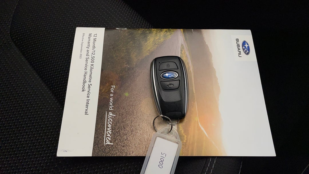 2024 Subaru Forester 2.5i (AWD), Automatic, 43871 km, Key Close-up