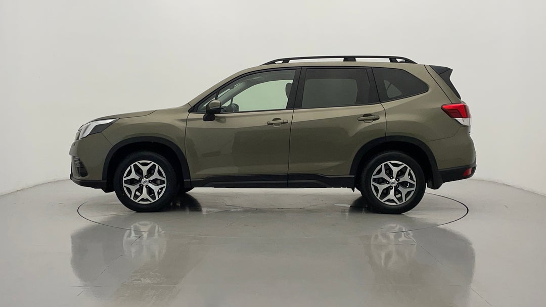 2024 Subaru Forester 2.5i (AWD), Automatic, 43871 km, Left Side View