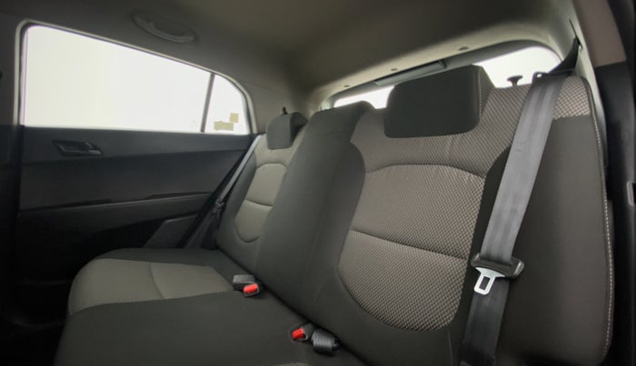 2016 Hyundai Creta 1.6 E + VTVT, Petrol, Manual, 83,959 km, Right Side Rear Door Cabin