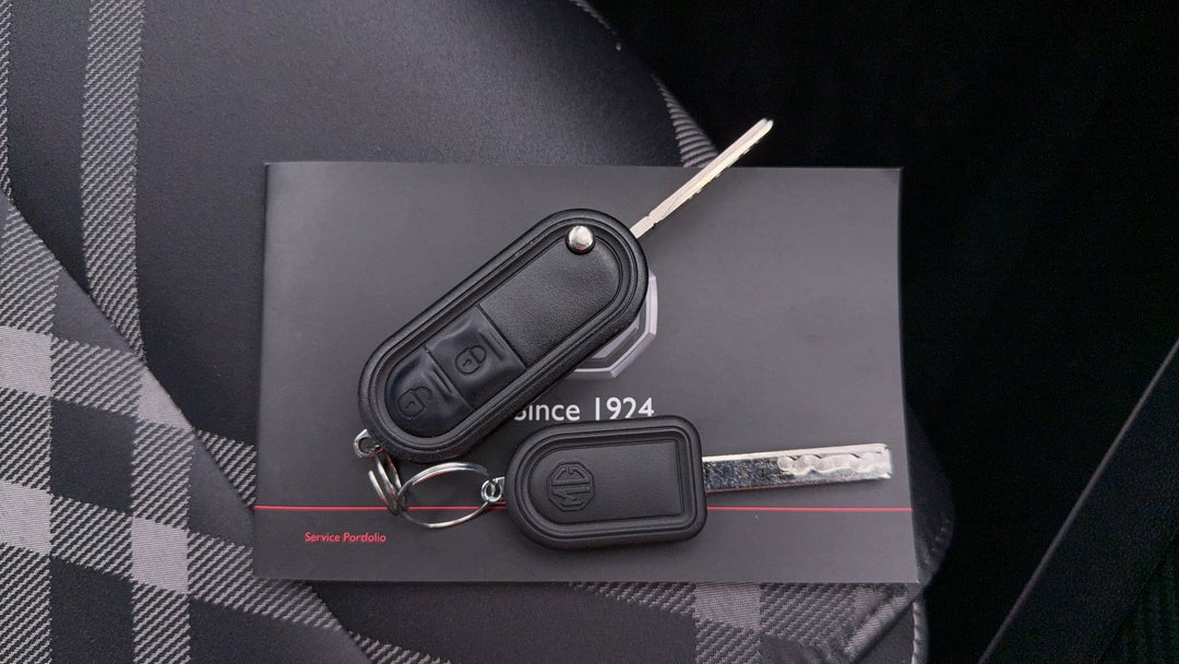 2023 MG Mg3 Auto Excite (with Navigation), Automatic, 11279 km, Key Close-up