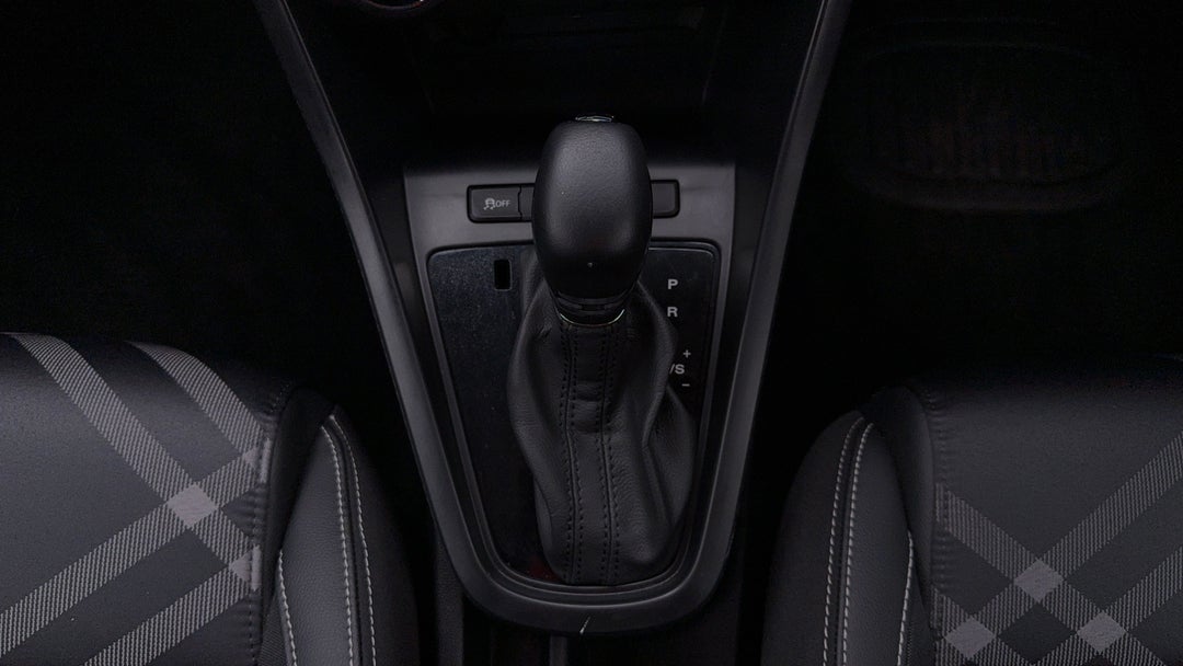 2023 MG Mg3 Auto Excite (with Navigation), Automatic, 11279 km, Gear Lever 