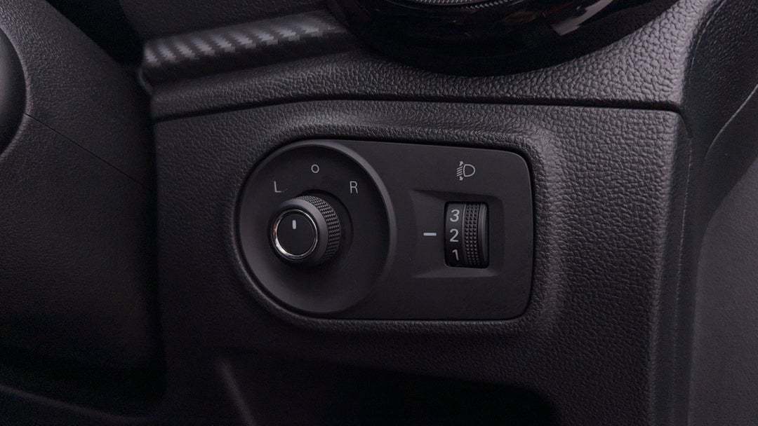 2023 MG Mg3 Auto Excite (with Navigation), Automatic, 11279 km, Utility Switches/Buttons