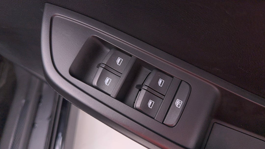 2023 MG Mg3 Auto Excite (with Navigation), Automatic, 11279 km, Drivers Side Door Panel Controls