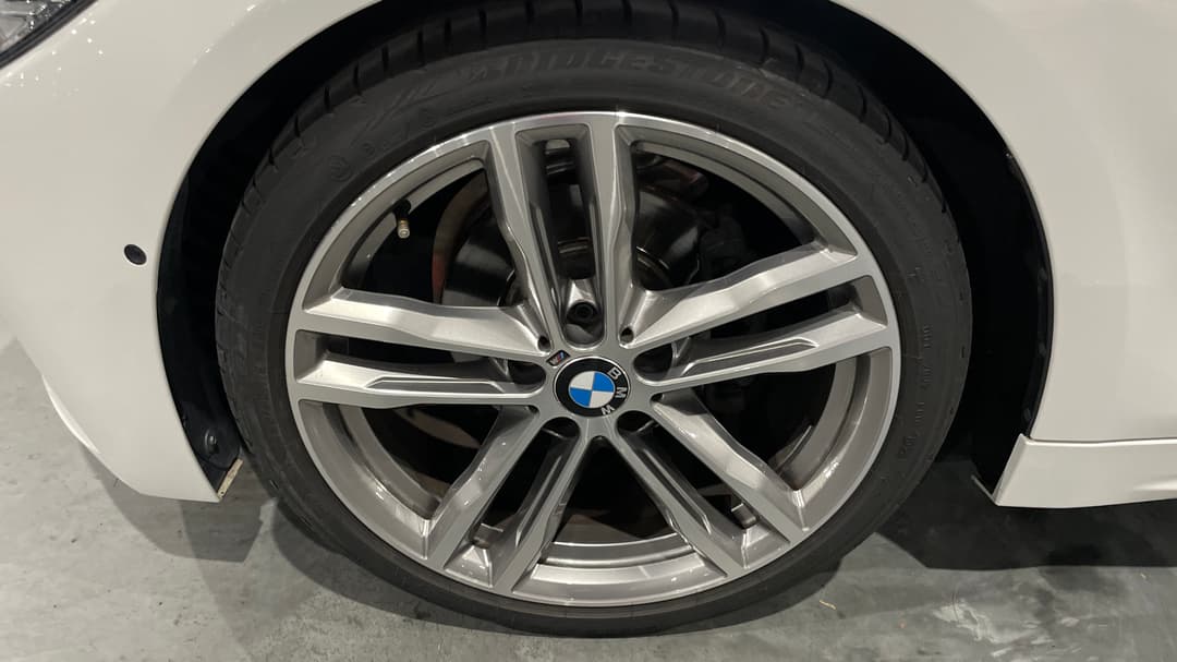 2018 BMW 4 20i M Sport Gran Coupe, Automatic, 51819 km, Left Front Wheel