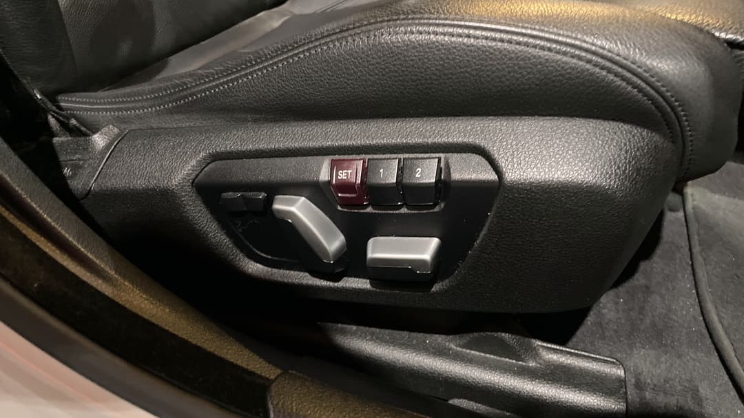 2018 BMW 4 20i M Sport Gran Coupe, Automatic, 51819 km, Drivers Side Adjustment Panel