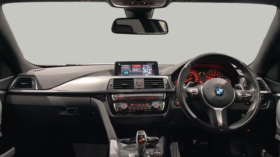 2018 BMW 4 20i M Sport Gran Coupe, Automatic, 51819 km, Dashboard View
