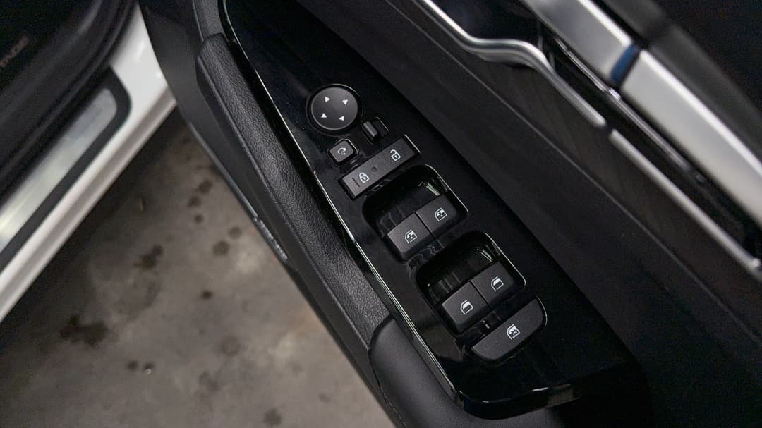 2022 Kia Sportage Gt-line (AWD), Automatic, 91584 km, Drivers Side Door Panel Controls