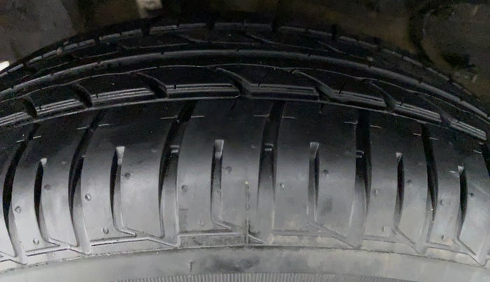 2021 Tata TIGOR XM 1.2 REVOTRON, Petrol, Manual, 2,997 km, Left Rear Tyre Tread