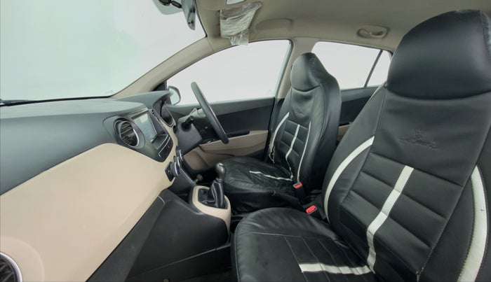 2018 Hyundai Grand i10 MAGNA 1.2 VTVT, Petrol, Manual, 39,314 km, Right Side Front Door Cabin