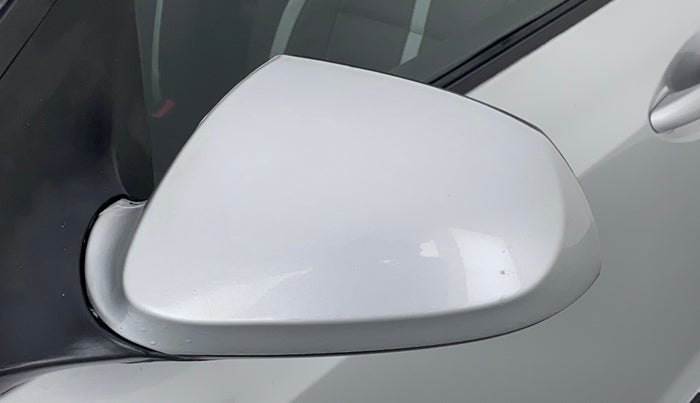 2018 Hyundai Grand i10 MAGNA 1.2 VTVT, Petrol, Manual, 39,314 km, Left rear-view mirror - Mirror movement not proper
