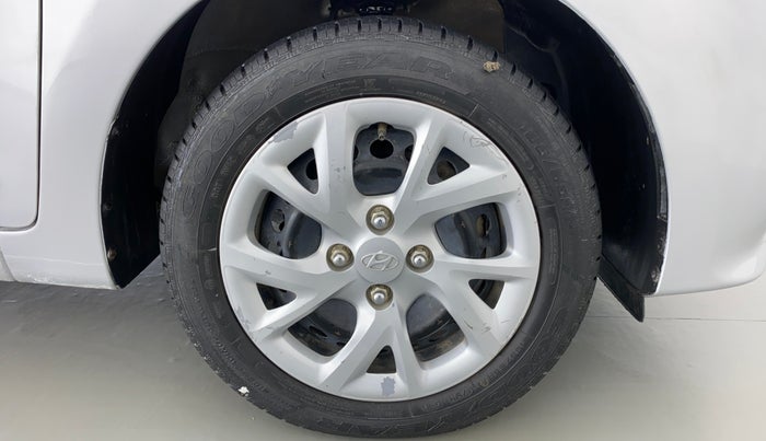 2018 Hyundai Grand i10 MAGNA 1.2 VTVT, Petrol, Manual, 39,314 km, Right Front Wheel
